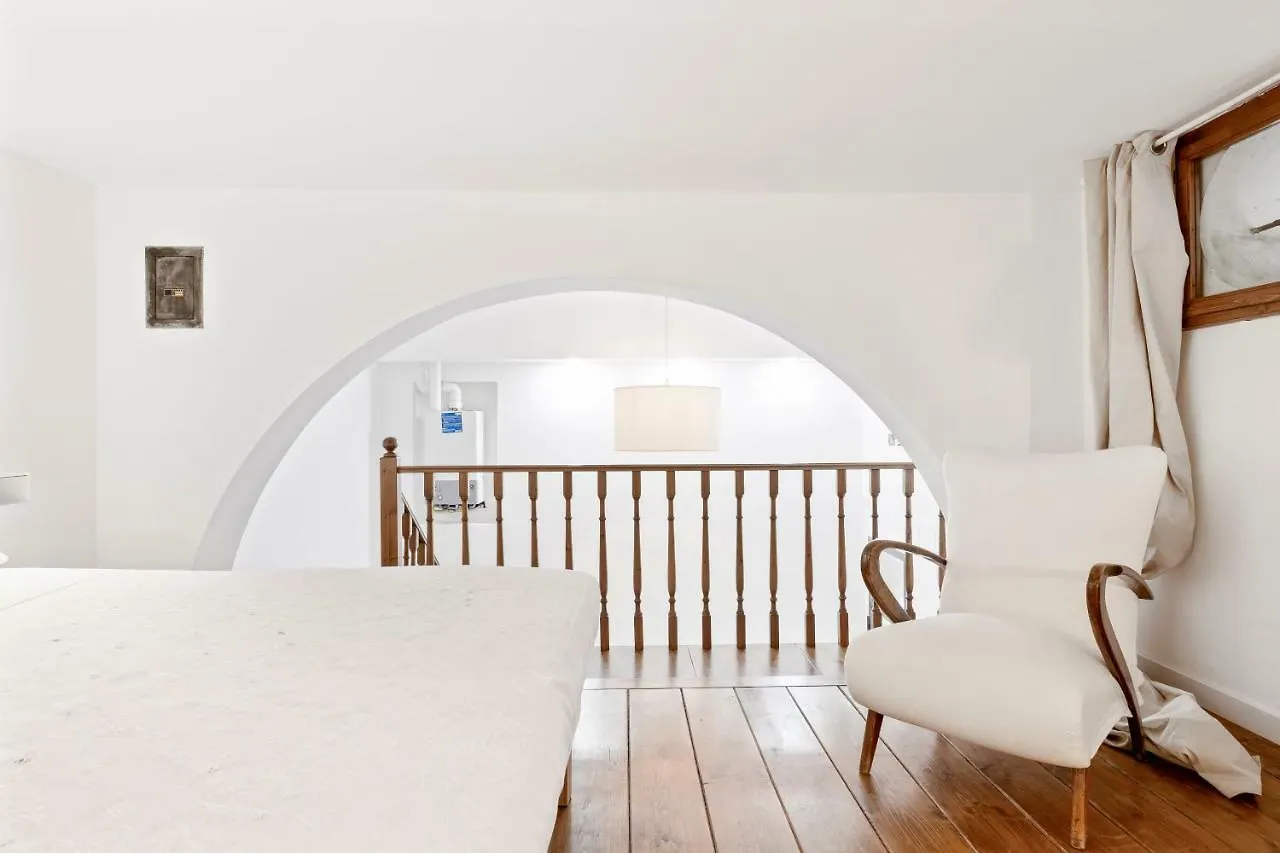 Duplex Luxurious Apt In The Heart Of 볼로냐 아파트
